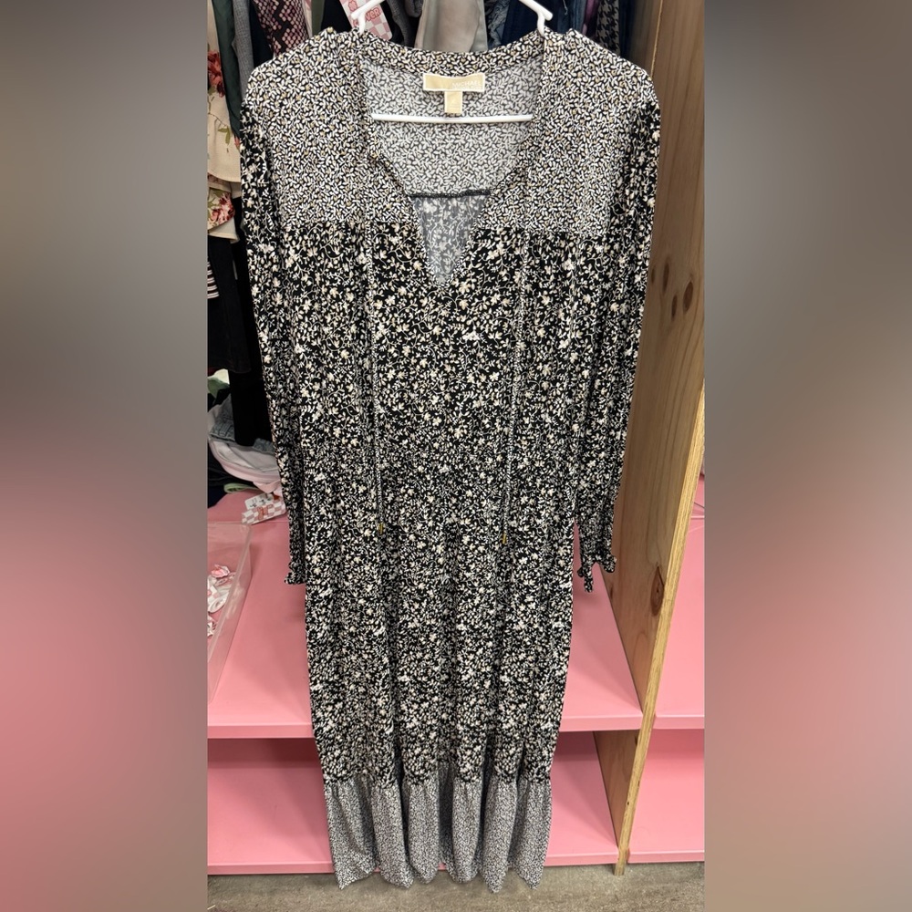 Michael Kors Black and White Floral Long Sleeve Dress